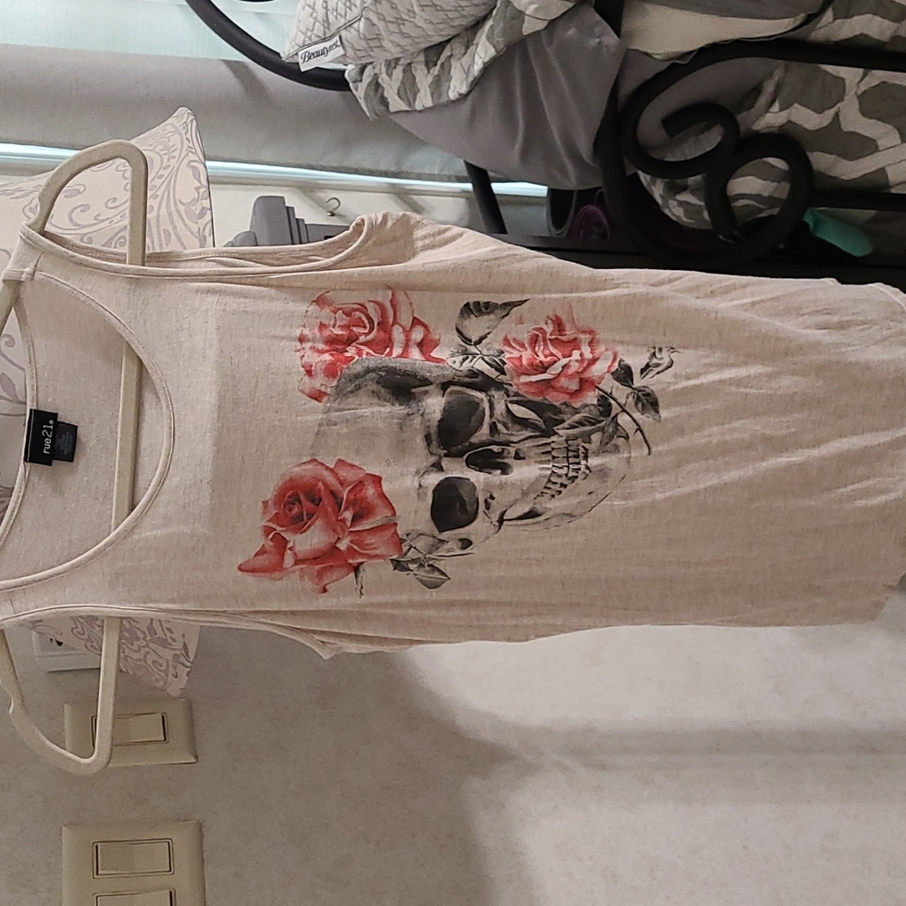 Sleeveless top
